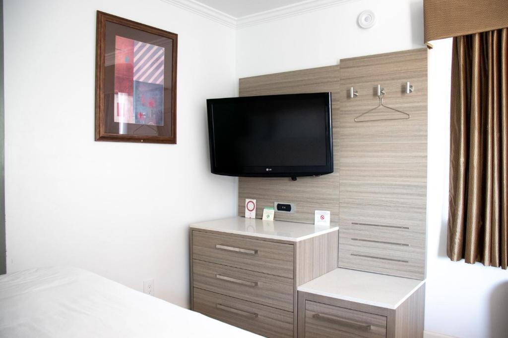 King Suite with Spa Bath