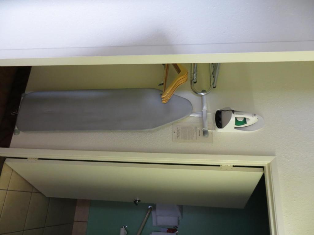 Standard Queen Room with Two Queen Beds – Non-Smoking