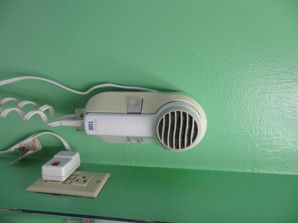 Standard Queen Room with Two Queen Beds – Non-Smoking