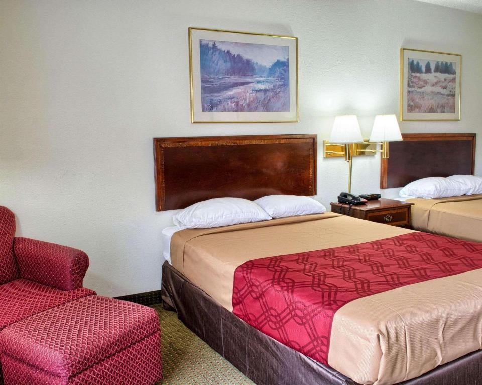 Double Room with Two Double Beds – Non-Smoking