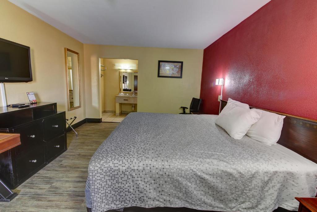 King Room – Non-Smoking