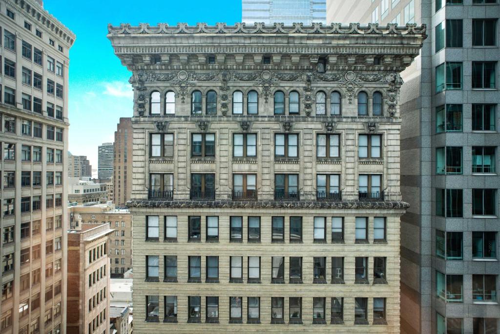 Studio 1 King City view