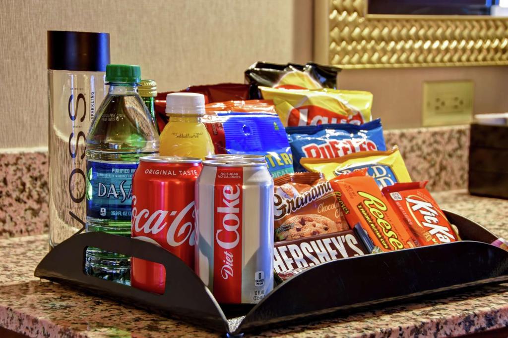 Two-Room Premium Suite with Two Double Beds – Non-Smoking