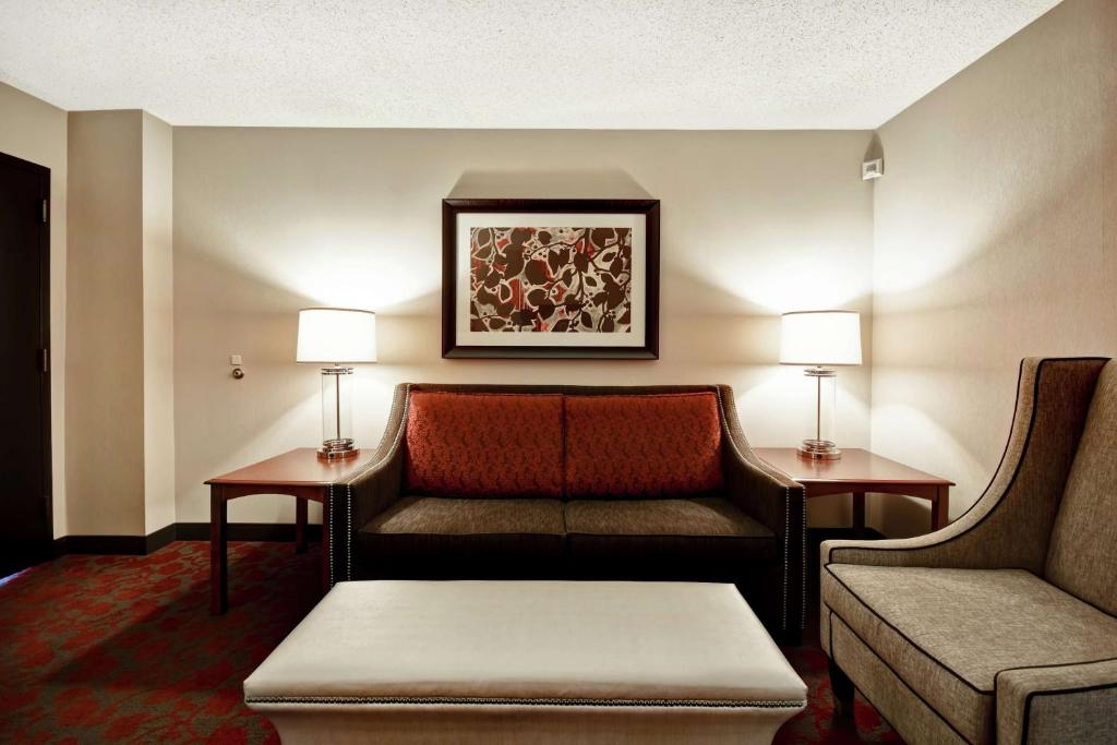 Two-Room Suite with Two Double Beds – Non-Smoking