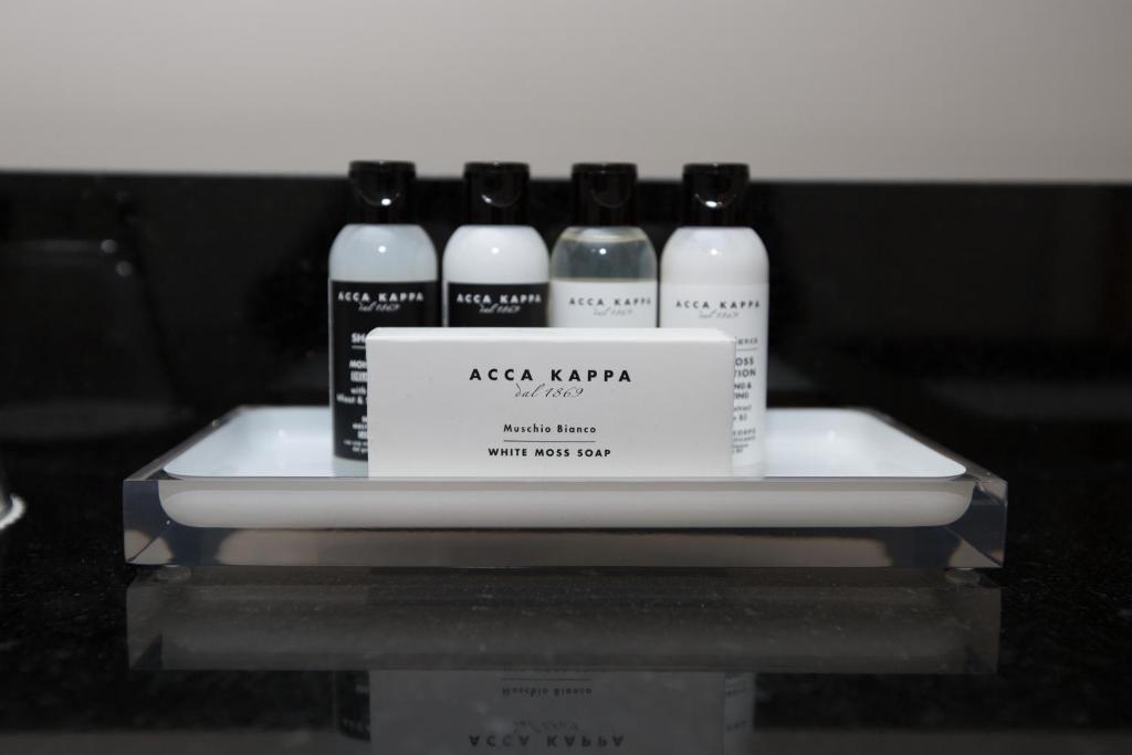 Executive Queen Room with View of the Empire State Building