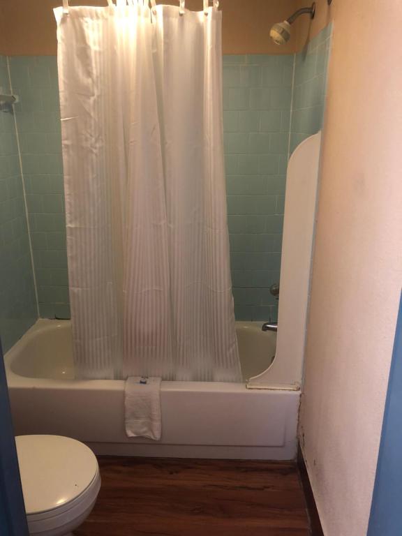 Double Room with Two Double Beds – Non-Smoking