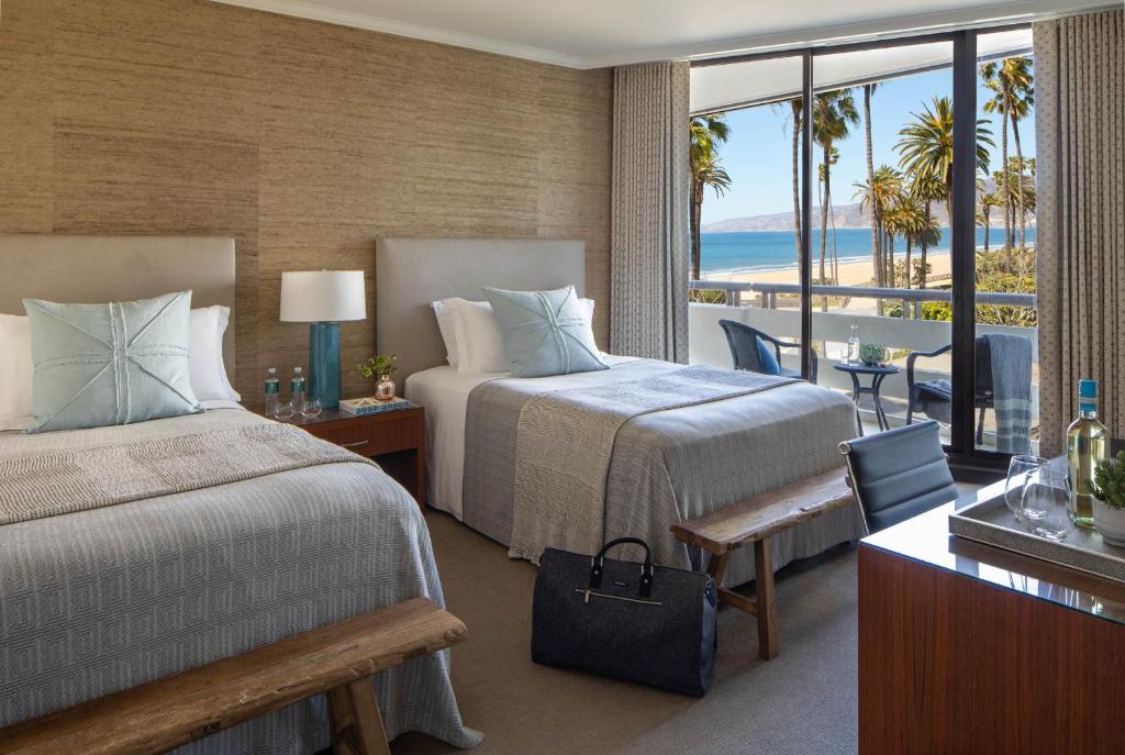 Deluxe Ocean View Room with Two Double Beds