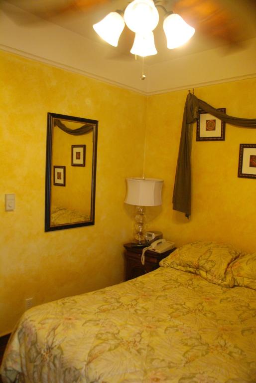 Petite Double Room