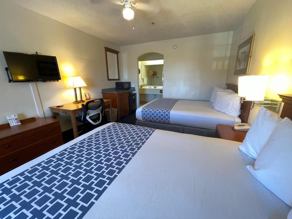 Queen Room with Two Queen Beds