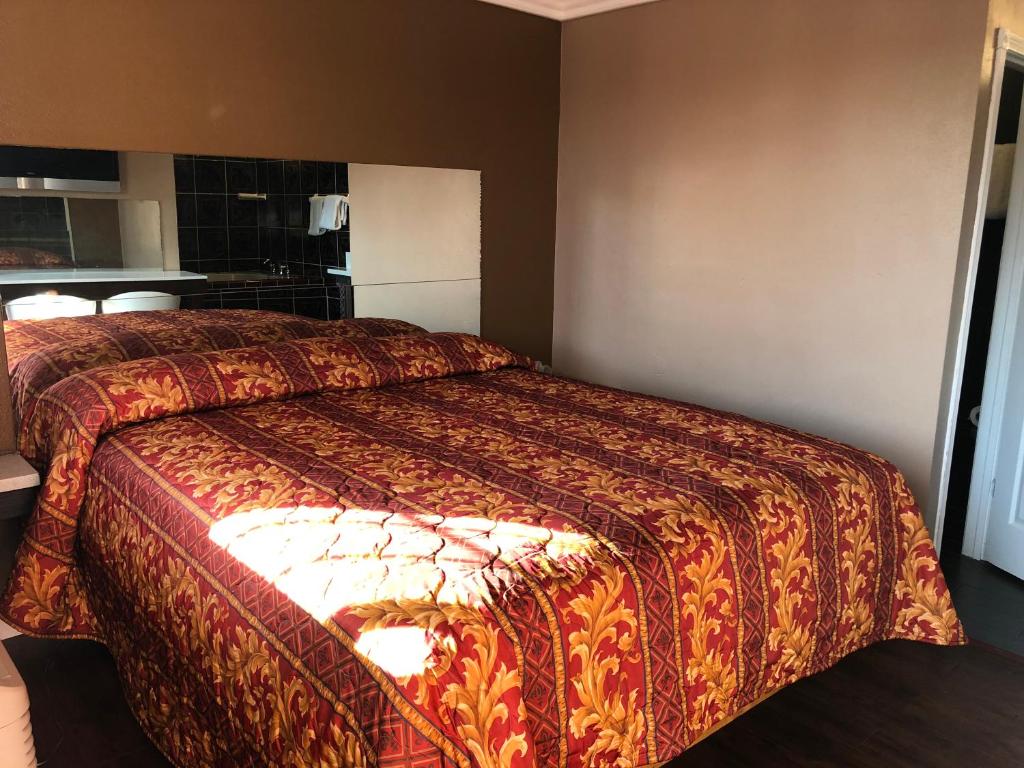 King Room with Spa Bath