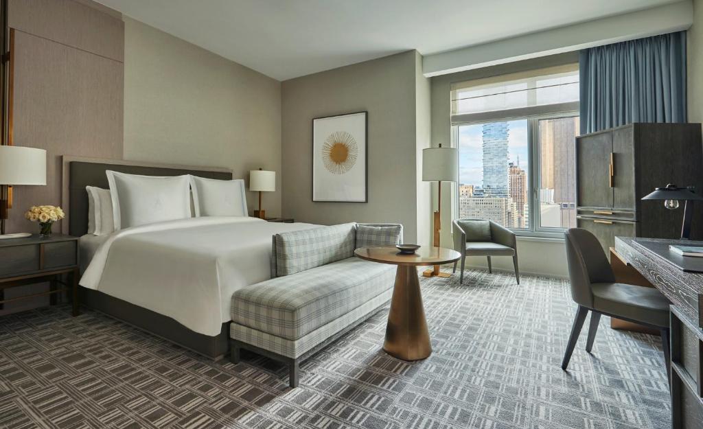 Accessible Manhattan Room with King Bed