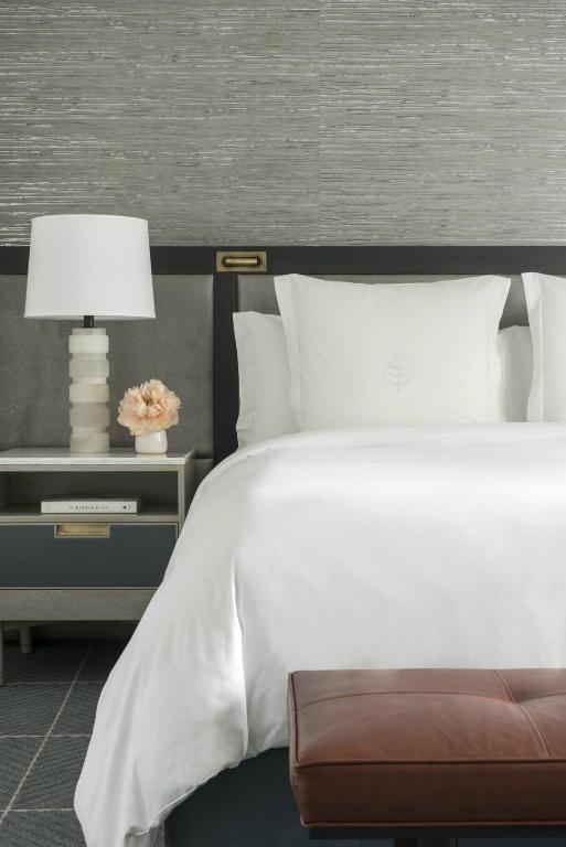 Deluxe Twin Room with View