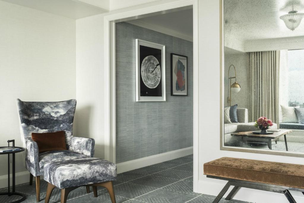 Executive King Suite