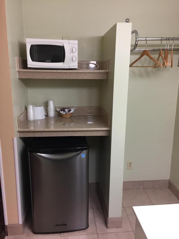 King Room – Non-Smoking