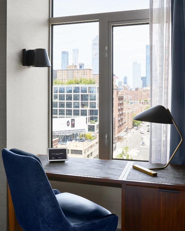 Gansevoort One-Bedroom King Suite