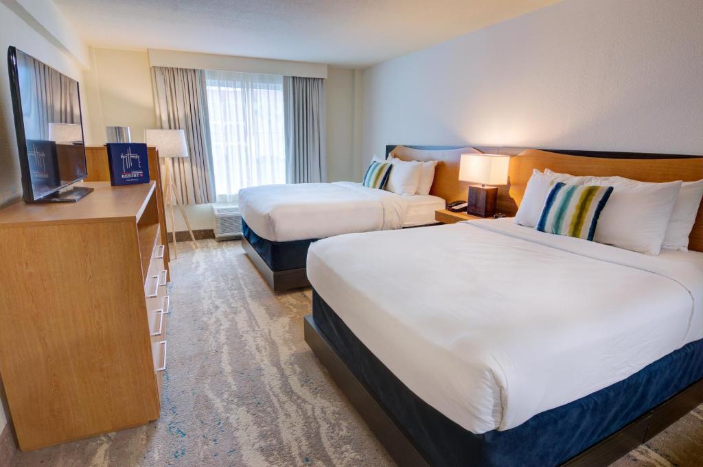 Standard Queen Room with Two Queen Beds