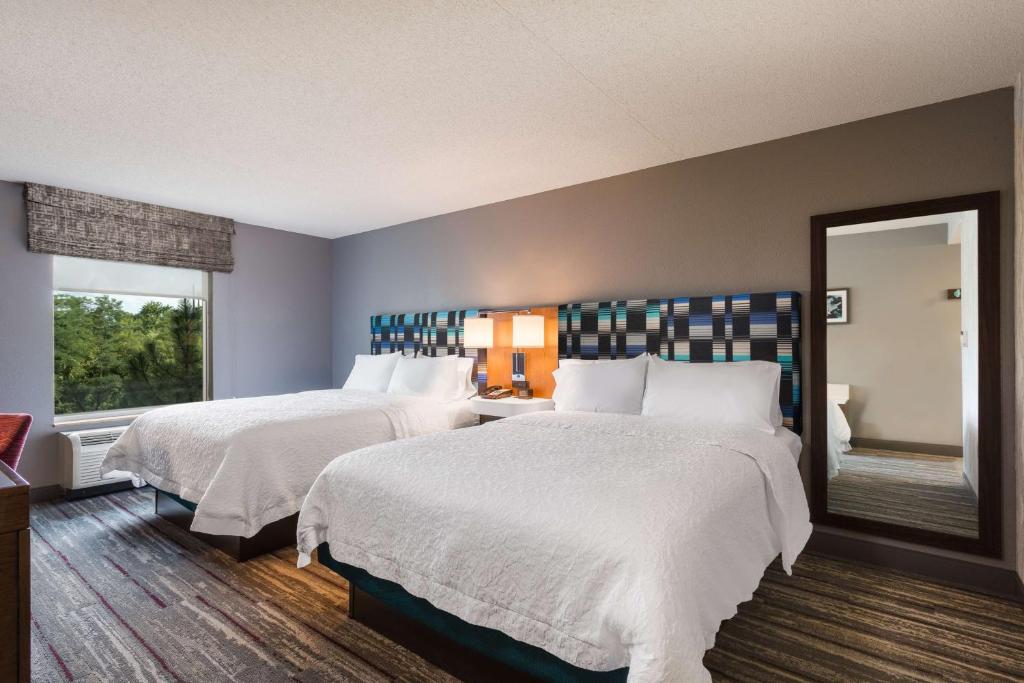 Queen Room with Two Queen Beds