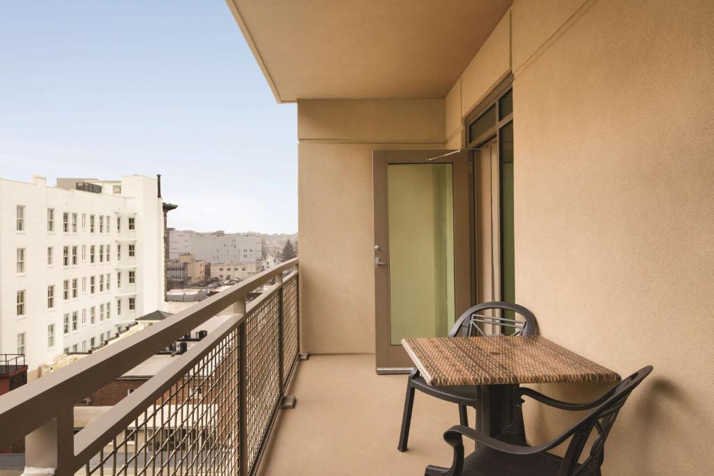 King Studio with Balcony