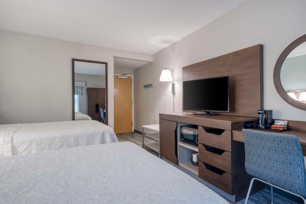 Standard Double Room – Non-Smoking