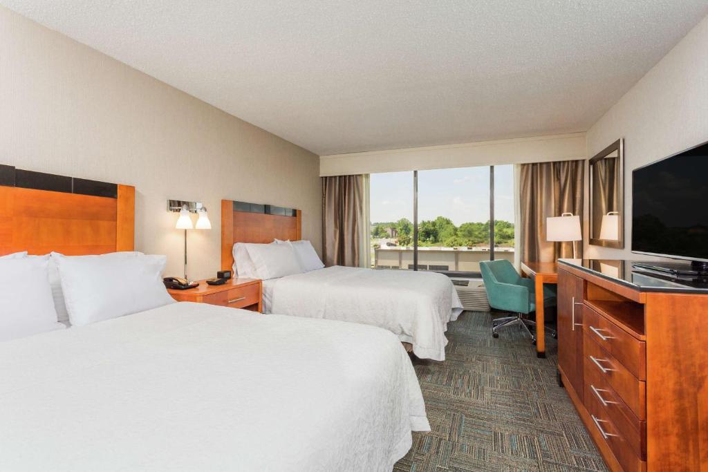 Queen Room – Non-Smoking