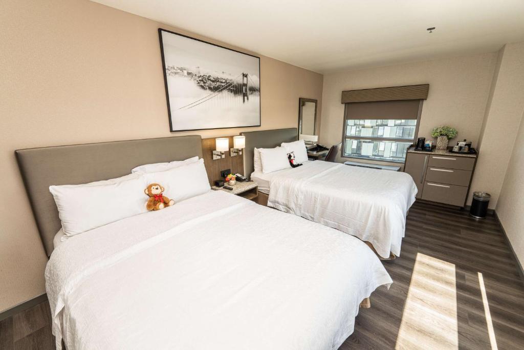 King Room with City View