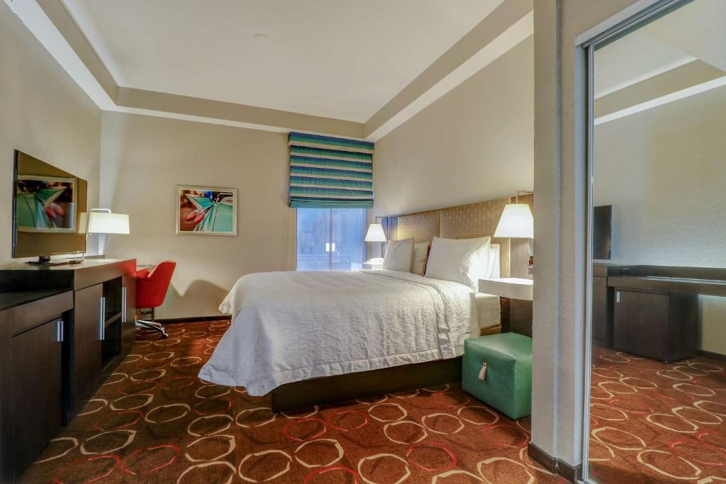 King Room – Non-Smoking