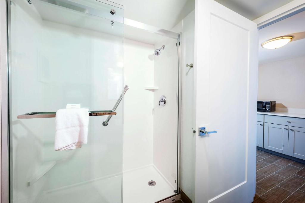 King Studio Oceanfront – Non-Smoking