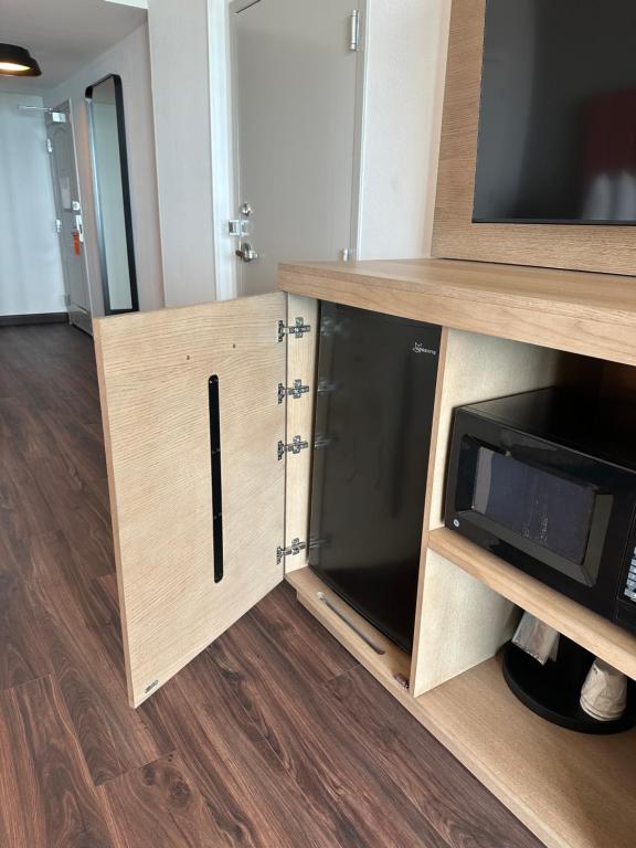 Oceanfront 2 Queen Beds 1 Sofa Bed Renovated