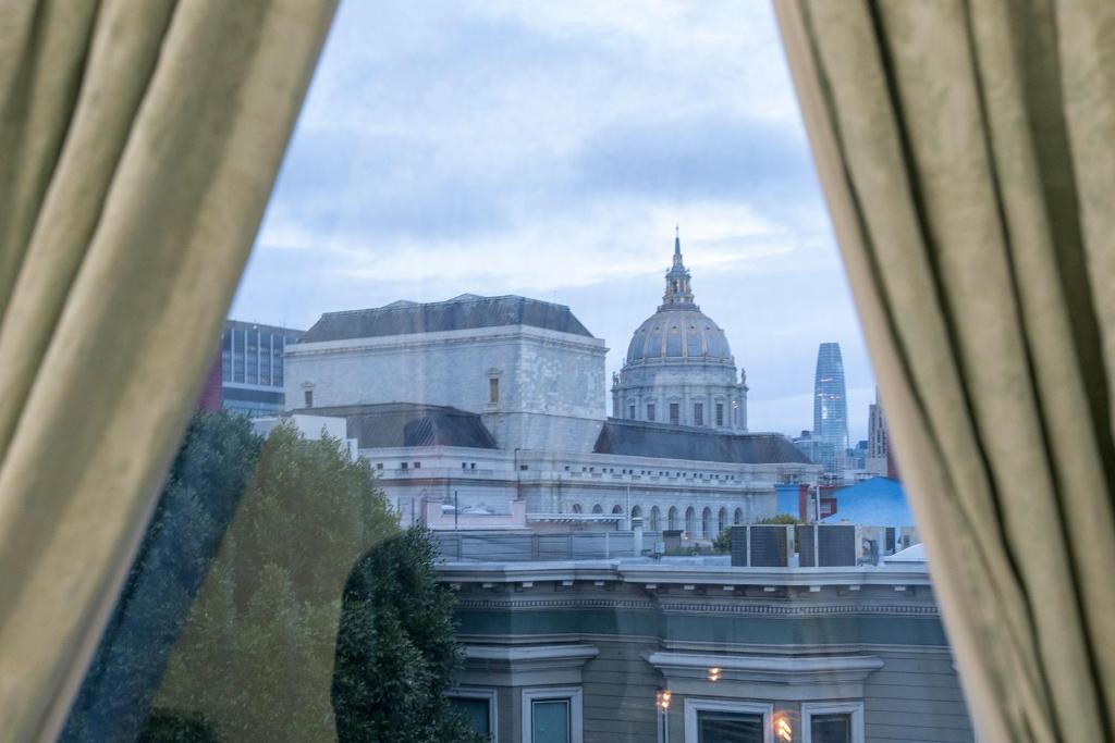 Queen Room with Shared Bathroom
