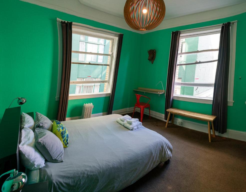 Private Queen Room Ensuite