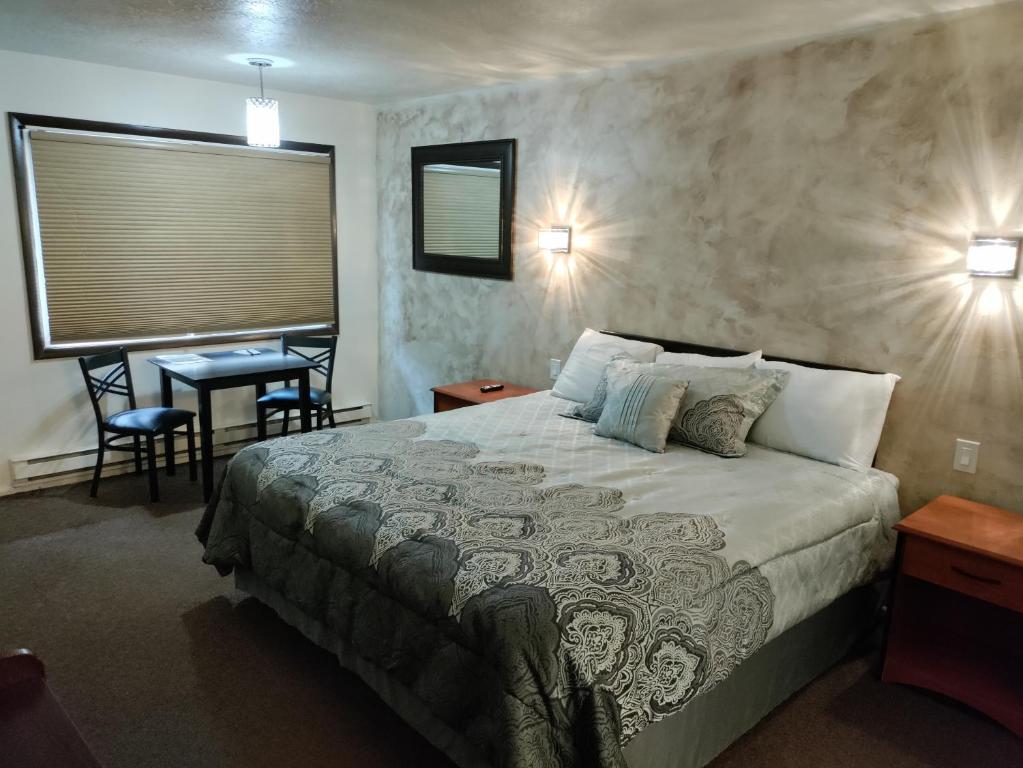 King Room – Non-Smoking