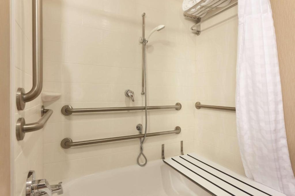 King Room- Disability Access