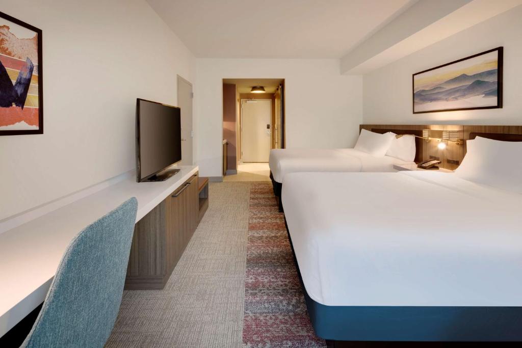 Queen Room with Two Queen Beds