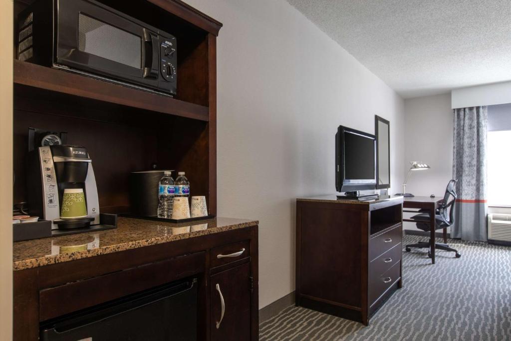 King Room – Non-Smoking