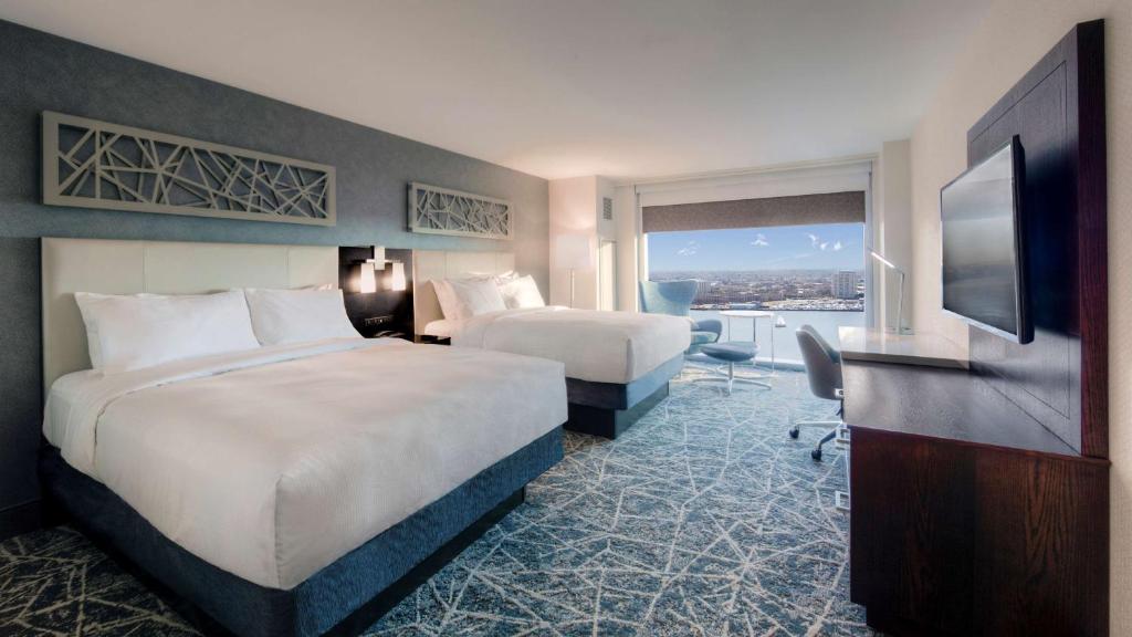 Queen Room with Two Queen Beds and River View