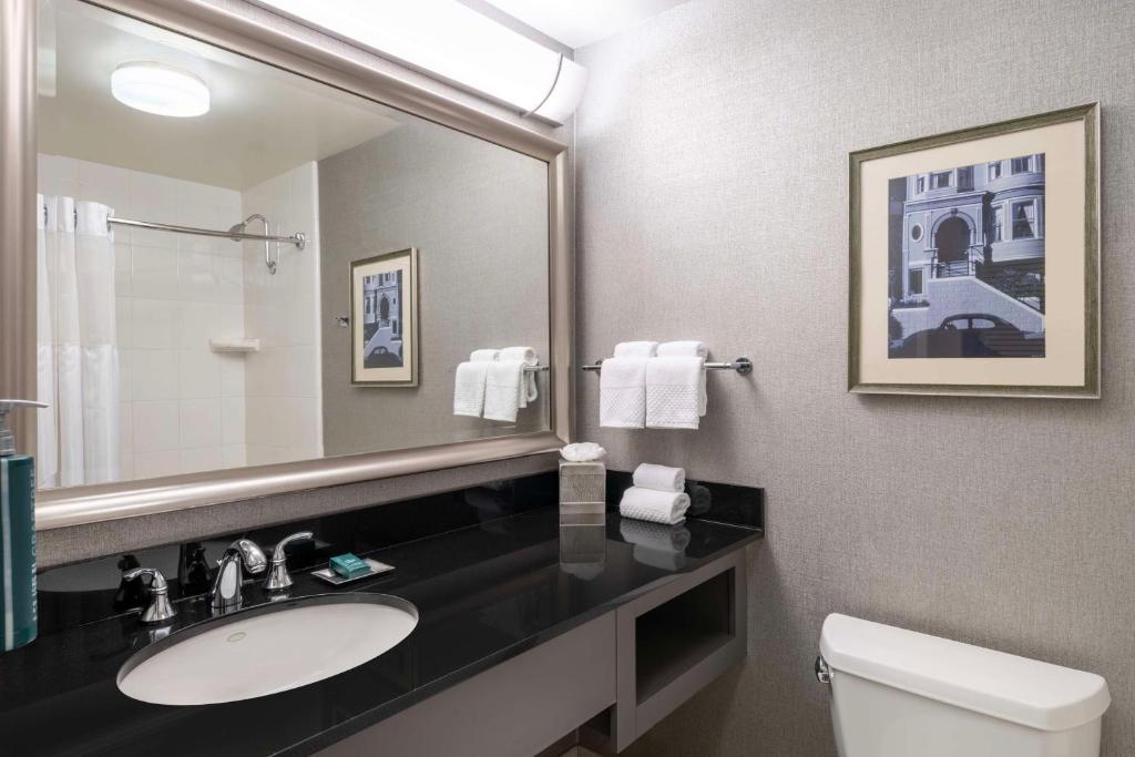 Premium Double Room with Two Double Beds and Bay View