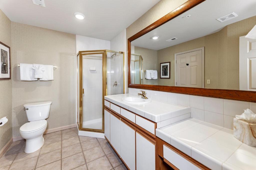 Crest Point Two-Bedroom Villa with Two King Beds