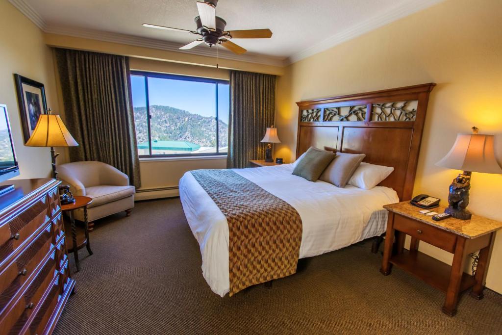 Tahoe King Suite