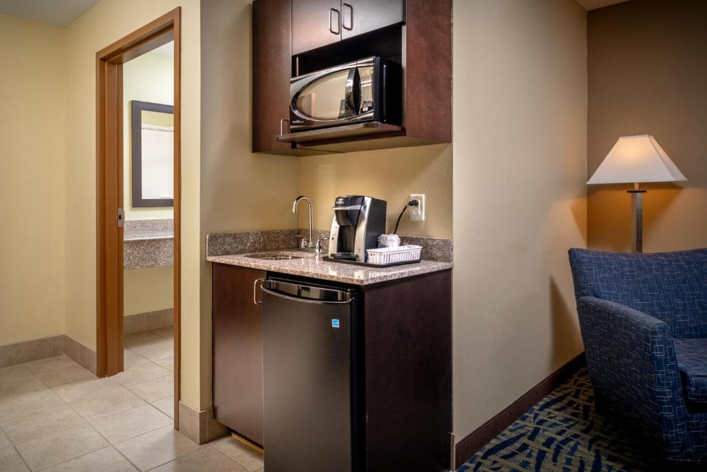 Suite – Disability Access Hearing Accessible