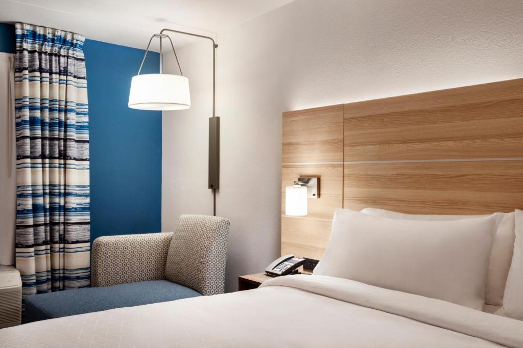 King Room – Non-Smoking