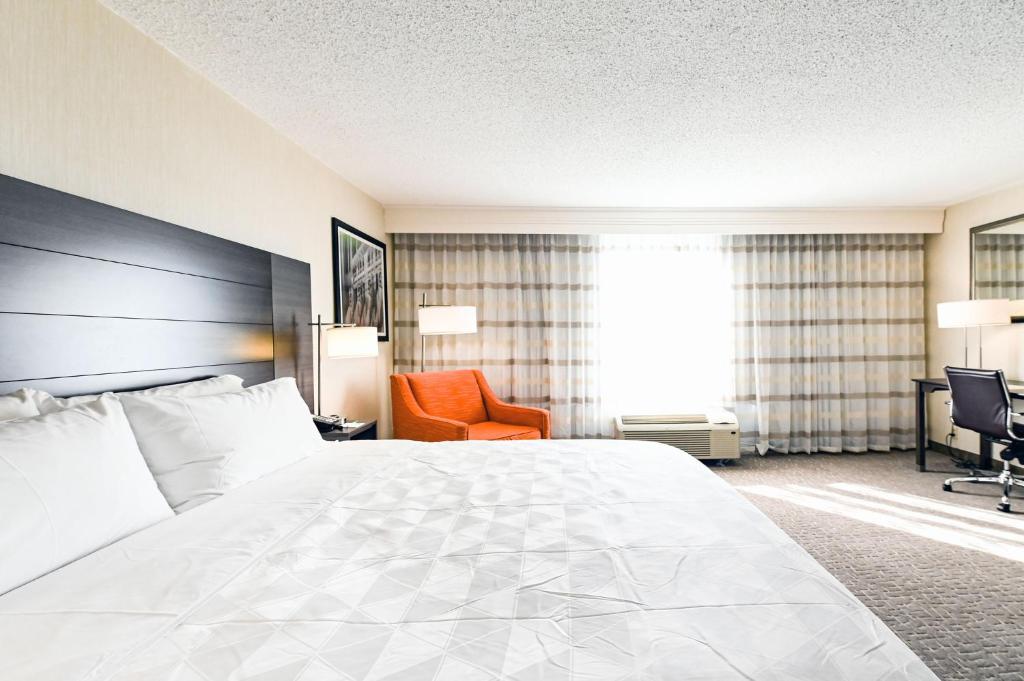 Standard Double or Twin Room