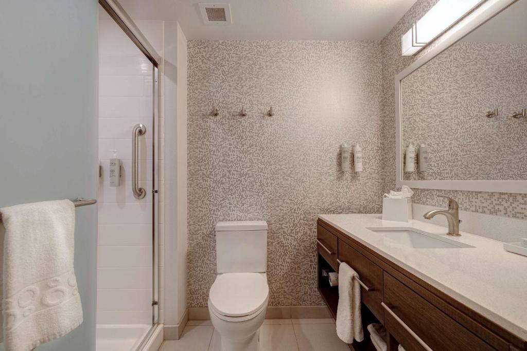 King Studio Suite – Non Smoking