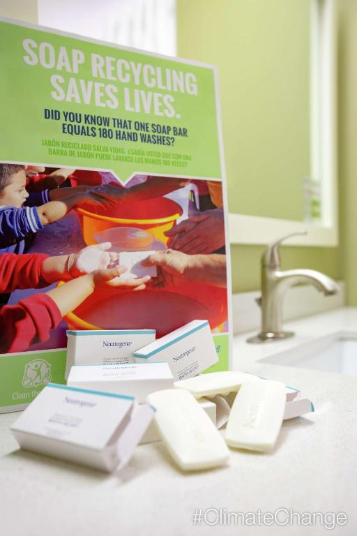 King Studio Suite – Hearing Accessible