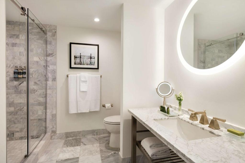 Double Room with Two Double Beds and River View