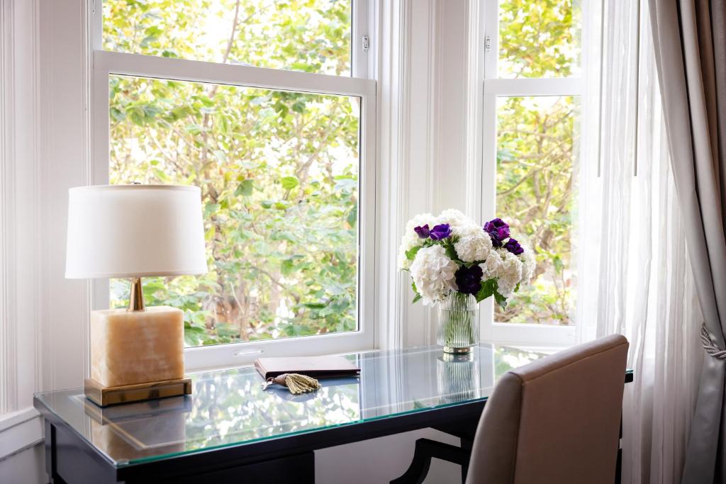 Accessible Neighborhood Suite