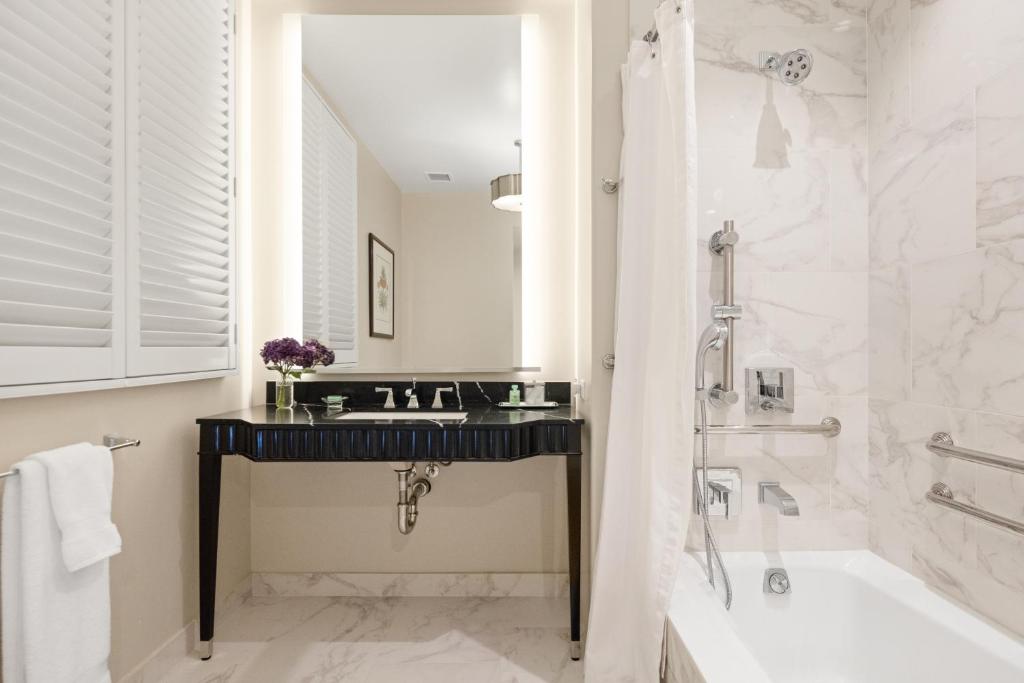 Accessible Neighborhood Suite