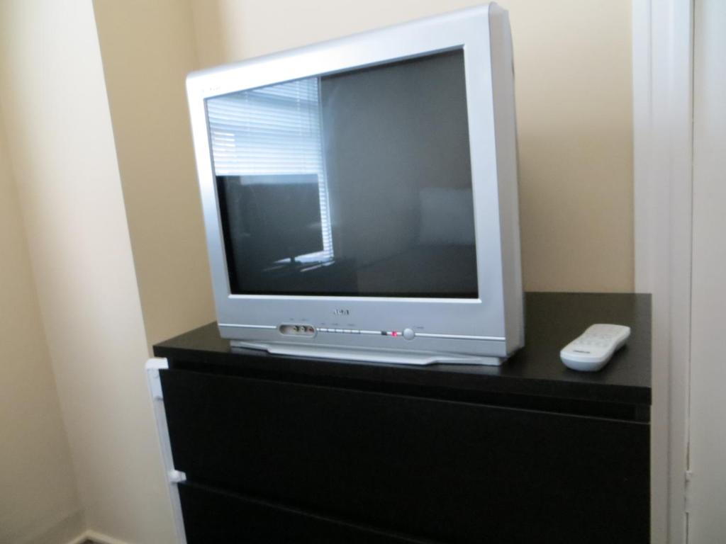 Single Room with Shared Bathroom