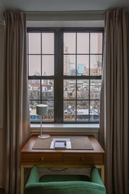 Penthouse 2 Bedroom 1 Bathroom Terrace Suite