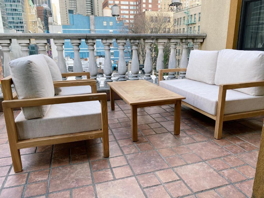 Penthouse 2 Bedroom 1 Bathroom Terrace Suite