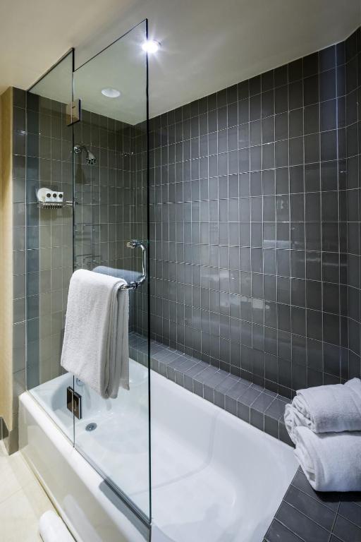 King Room – Disability Access